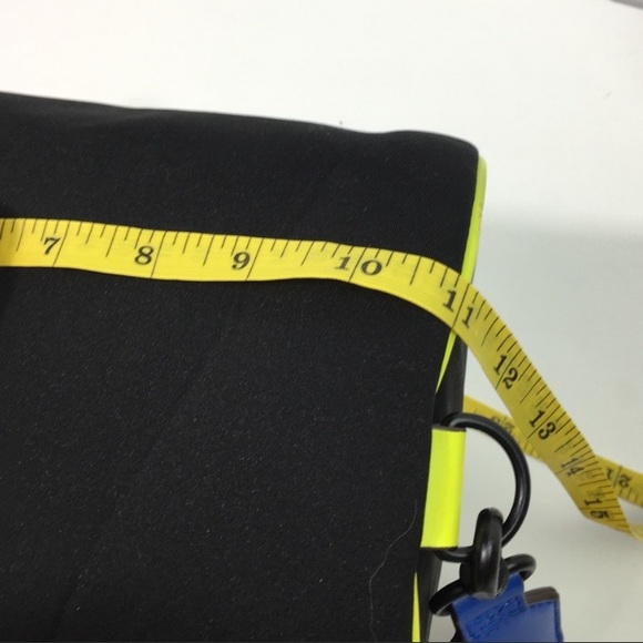 NWT Henri Bendel || Neoprene Zip Around Cooler || HTF Item - Picture 5 of 8